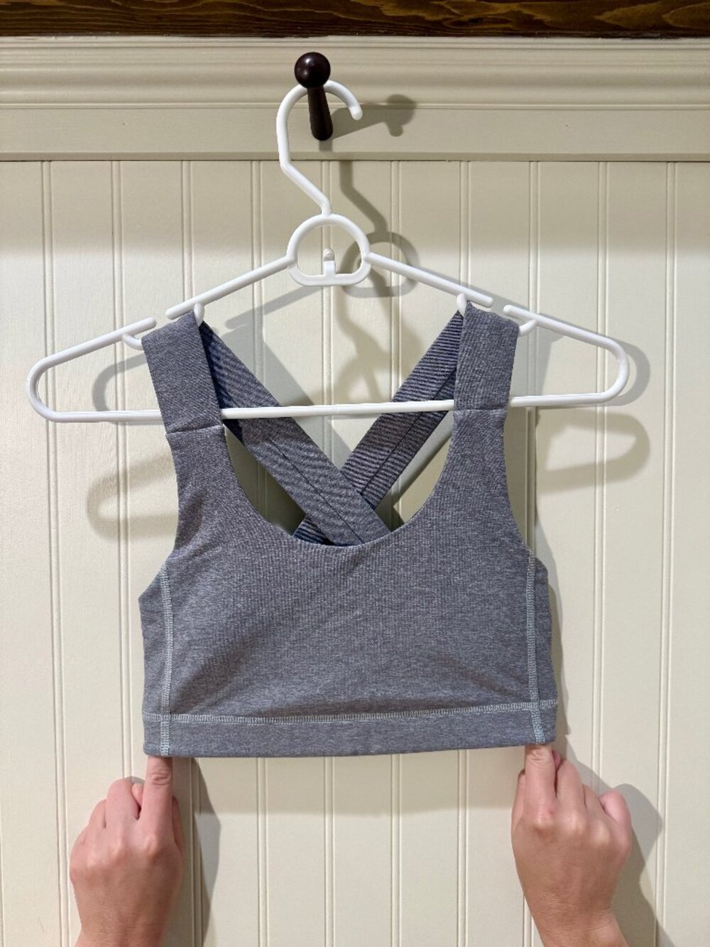 Lululemon grey sports bra